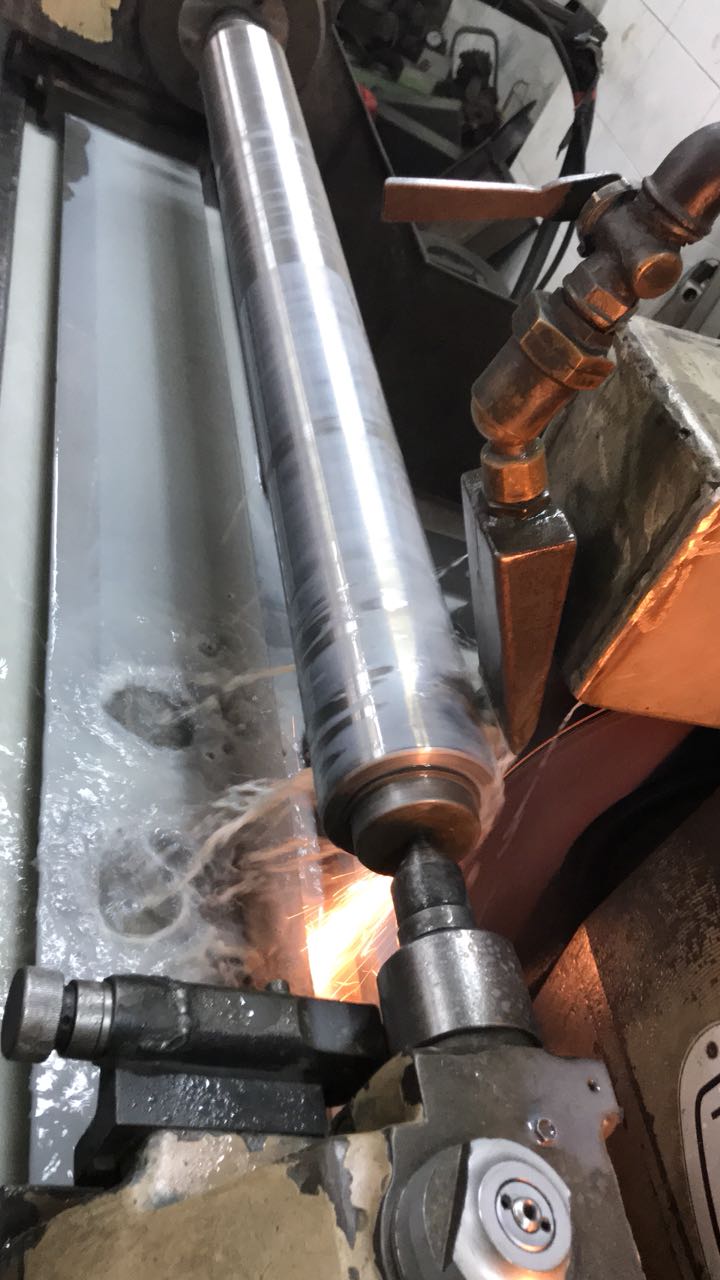 Rolls, Shafts & Pulleys manufactured by EL Badr Industries